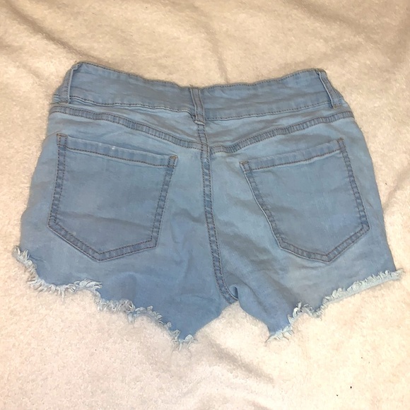 light blue denim shorts from urban planet! - Picture 2 of 3
